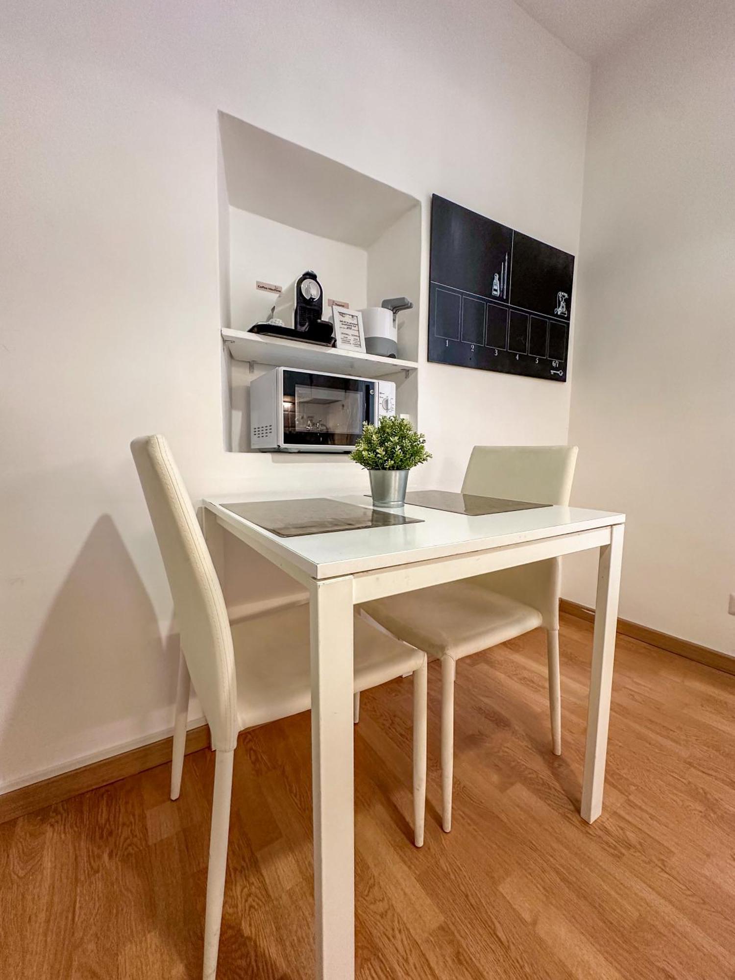 Appartamento By The Colosseum - White Chic Flats Roma